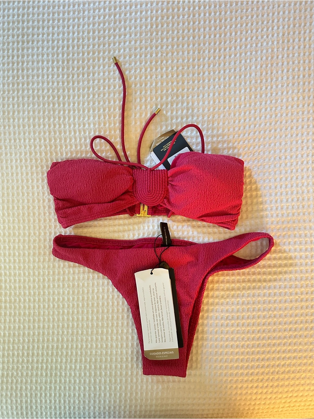 VIX PAULA HERMANNY
Firenze Yara Convertible Bikini Top and Bottoms
